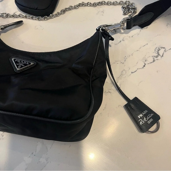 Prada Re-Edition 2005 Re-Nylon bag - Picture 6 of 16